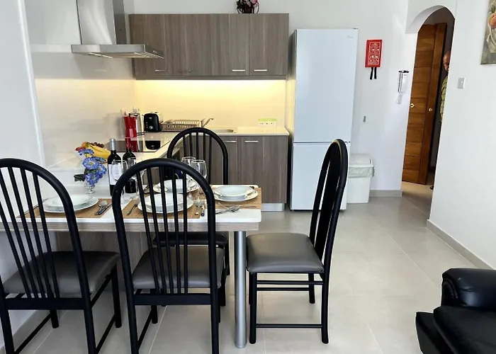 Quiet, Cosy Apartment In Ghadira Bay By Homely